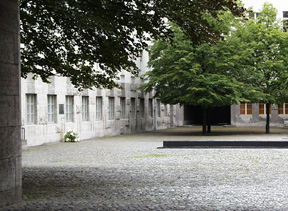 12-shofberg.jpg (78396 bytes)