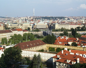 15-city.jpg (83176 bytes)