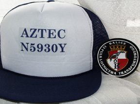 18-hat.jpg (62105 bytes)