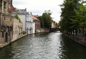 39-canal.jpg (67869 bytes)