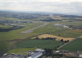 40-edinburgh.jpg (59674 bytes)