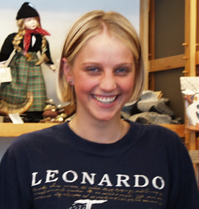 5-girl.jpg (86461 bytes)