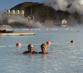 5-lagoon.jpg (76500 bytes)